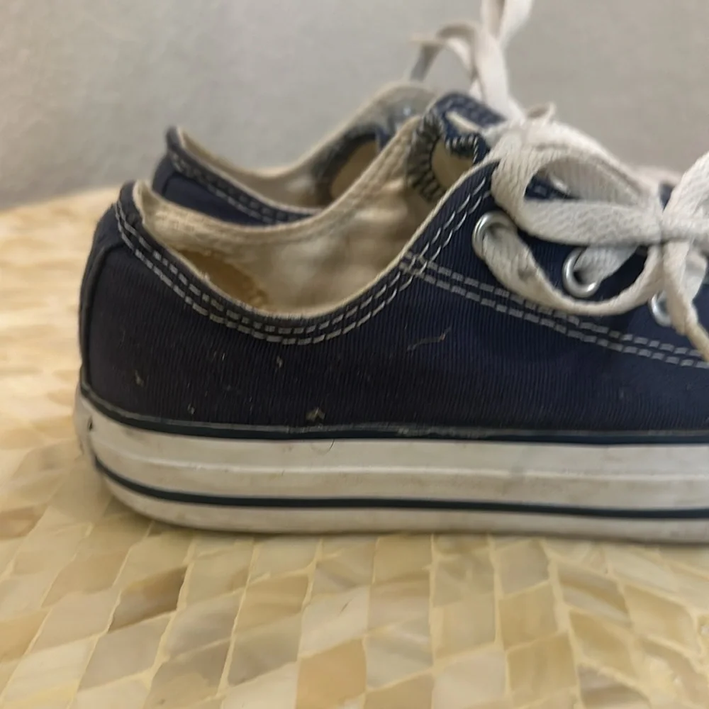 Converse all star Kids sneakers  size 2 grayish blue